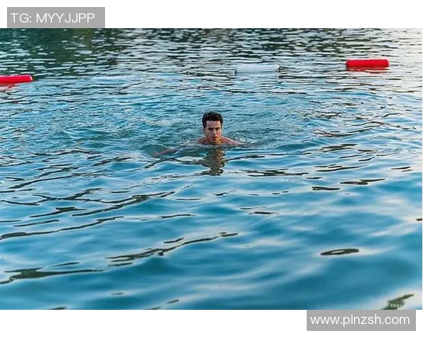 如何通过科学方法和技巧在短时间内快速学会游泳